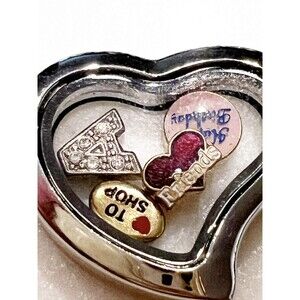 Heart Bracelet with Floating Charms Glass Memory Locket Silver Tone Friends Shop